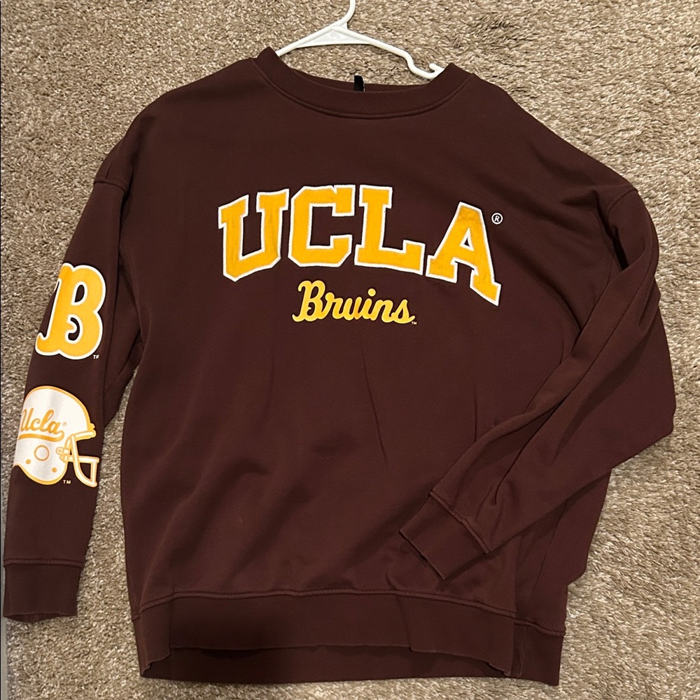 UCLA Bruins Brown Sweatshirt size Medium. Good used condition.